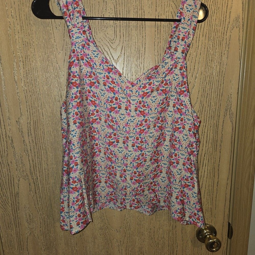 Compana Fantastica Spring Floral & Strawberry Pattern Tank Boho New w tags